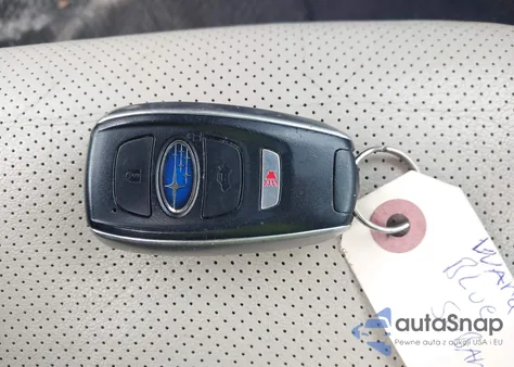 2017 Subaru Impreza 2.0I Limited из США, поврежденный, VIN 4S3GKAU6XH3622709